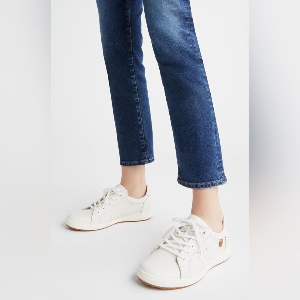 Josef Seibel - Women's Caren‎ 01 Leather Lace Up Sneaker - Size 7 - White